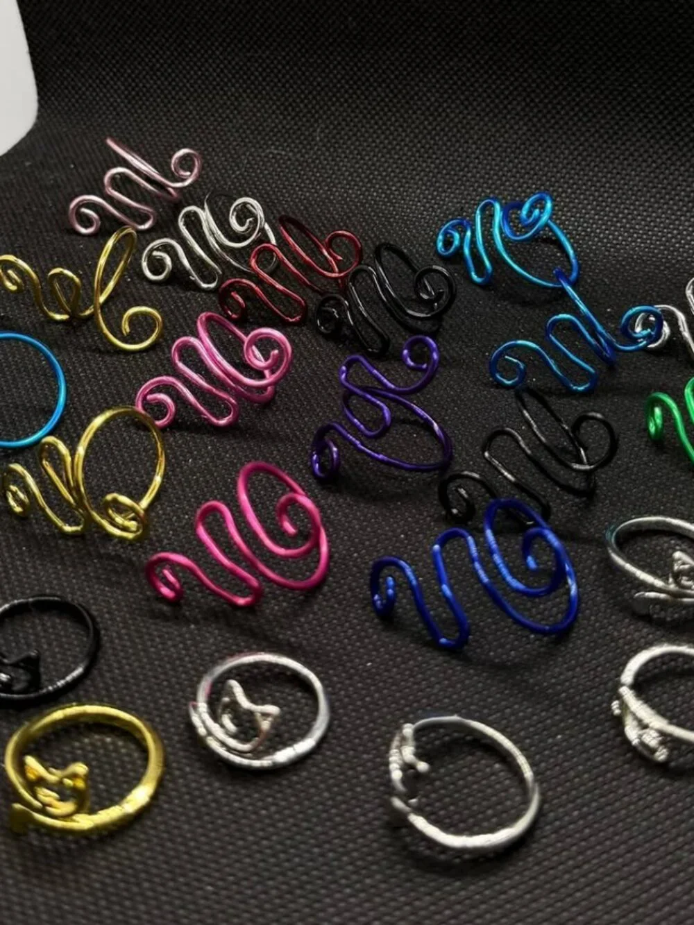 31 Piece Wire Crochet knitting Tension Rings Adjustable Cat Swirl Metal Guides